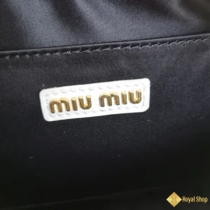 Túi Miu Miu nữ mini Arcadie Matelasse màu trắng ngà 5BB123 chính hãng