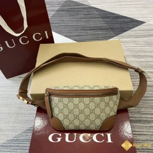 Túi Gucci nam mini GG Emblem đeo thắt lưng 821165