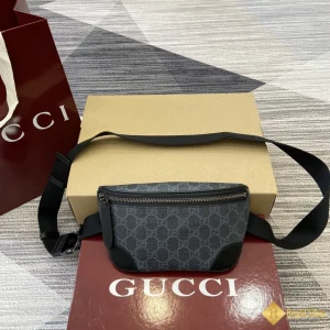 Túi Gucci nam mini GG Emblem đeo thắt lưng 821165 FAED9 1000