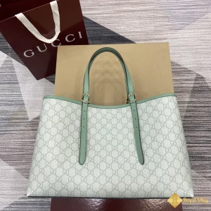 Túi Gucci nữ GG Emblem medium tote màu xanh 815213