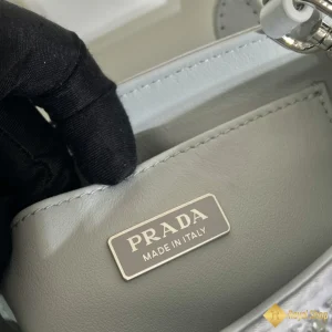 cùng ngắm Túi Prada nữ mini tote màu bạc 1BG331