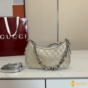 Túi Gucci nữ GG Emblem small 847447 2026