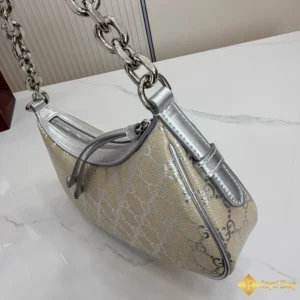 Túi Gucci nữ GG Emblem small 847447 Hà Nội