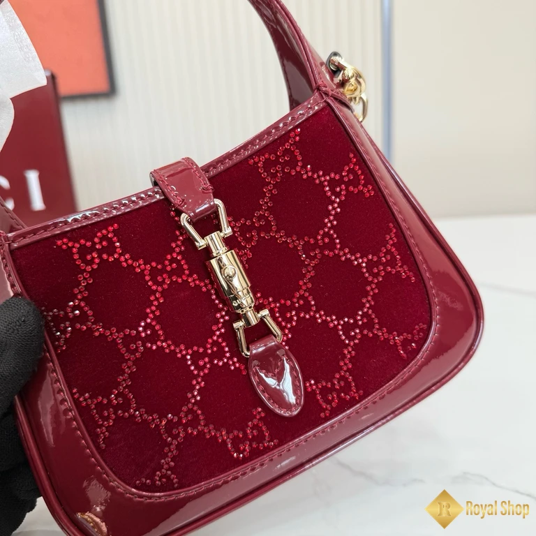 cận cảnh Túi Gucci nữ GG Jackie 1961 small 836684